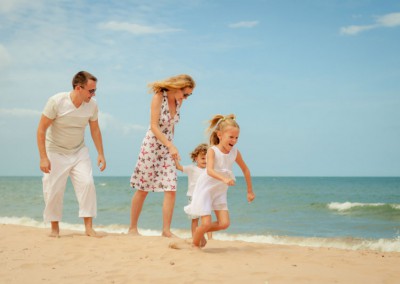 Family-on-the-beach